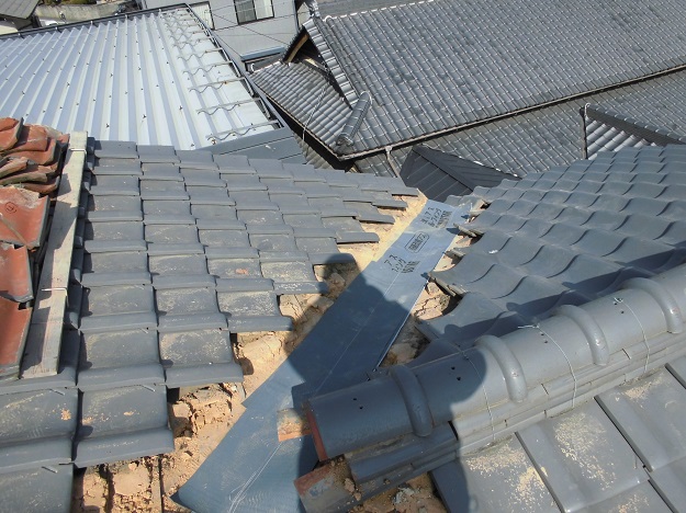 加古川市　谷板金　ゴムアスルーフィング